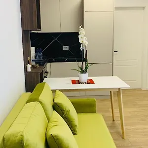 https://proper-central-apartment.albaniahotels.org
