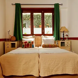 https://central-garden-saldanha-apartment.hotels-lisbon-portugal.com