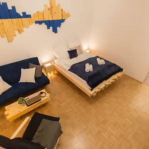 https://stunning-apartment-central-station.vienna-besthotels.com